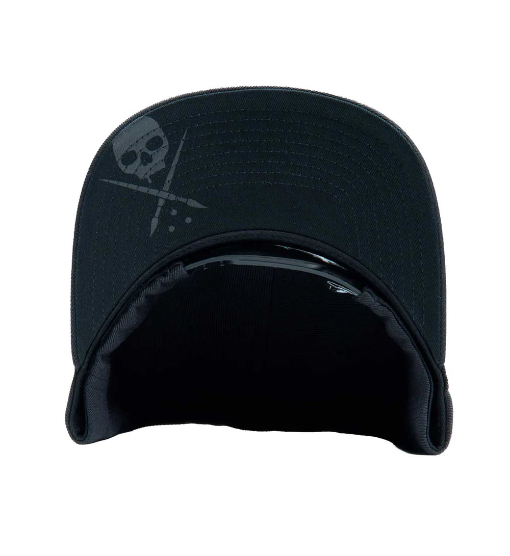 DETAIL DEVIL'S SNAPBACK BLACK/WHITE