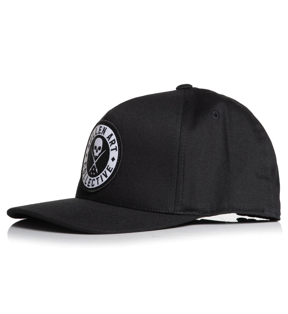 BOH CURVED SNAPBACK - BLACK/WHITE