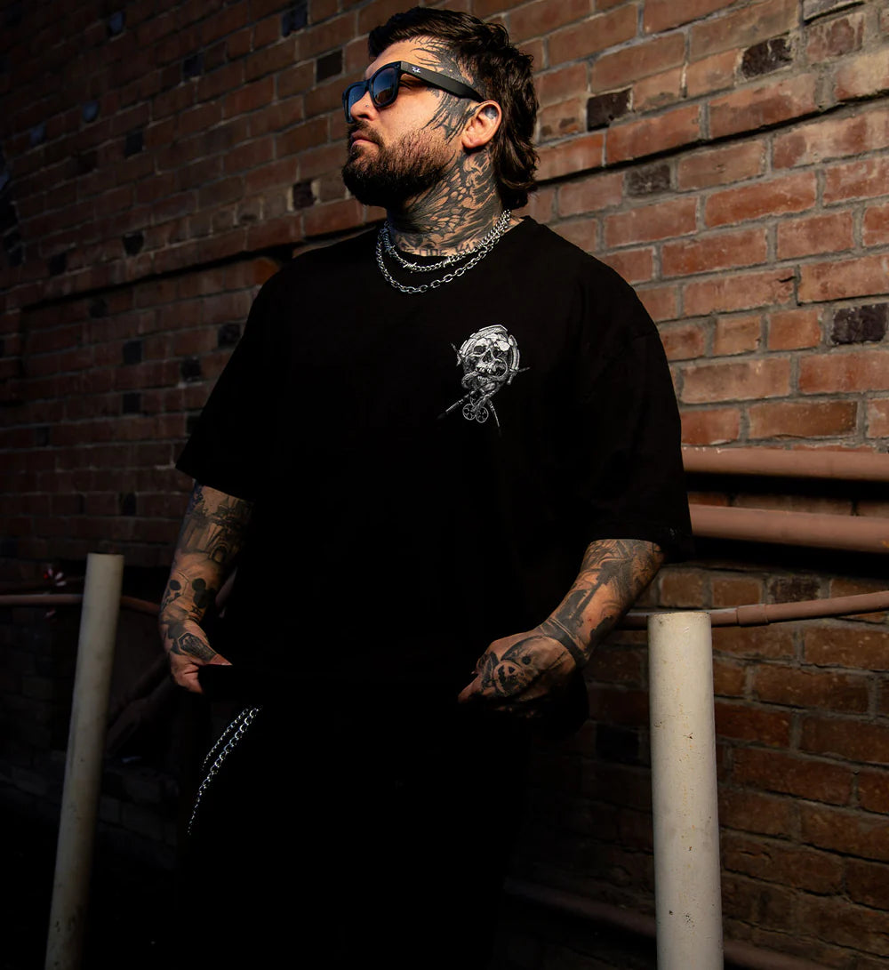 OCULUS BADGE "1 TON" PREMIUM TEE