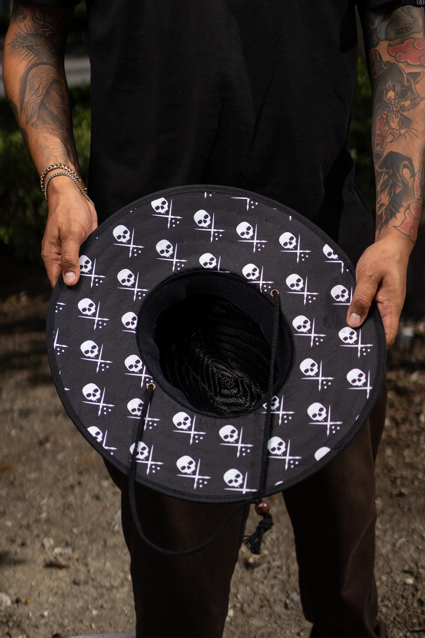 TIMELESS SHADE HAT