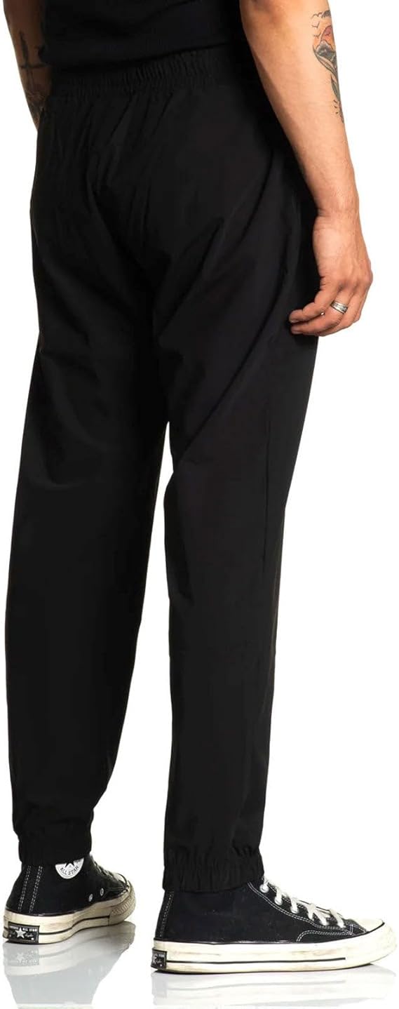 RESIST JOGGER