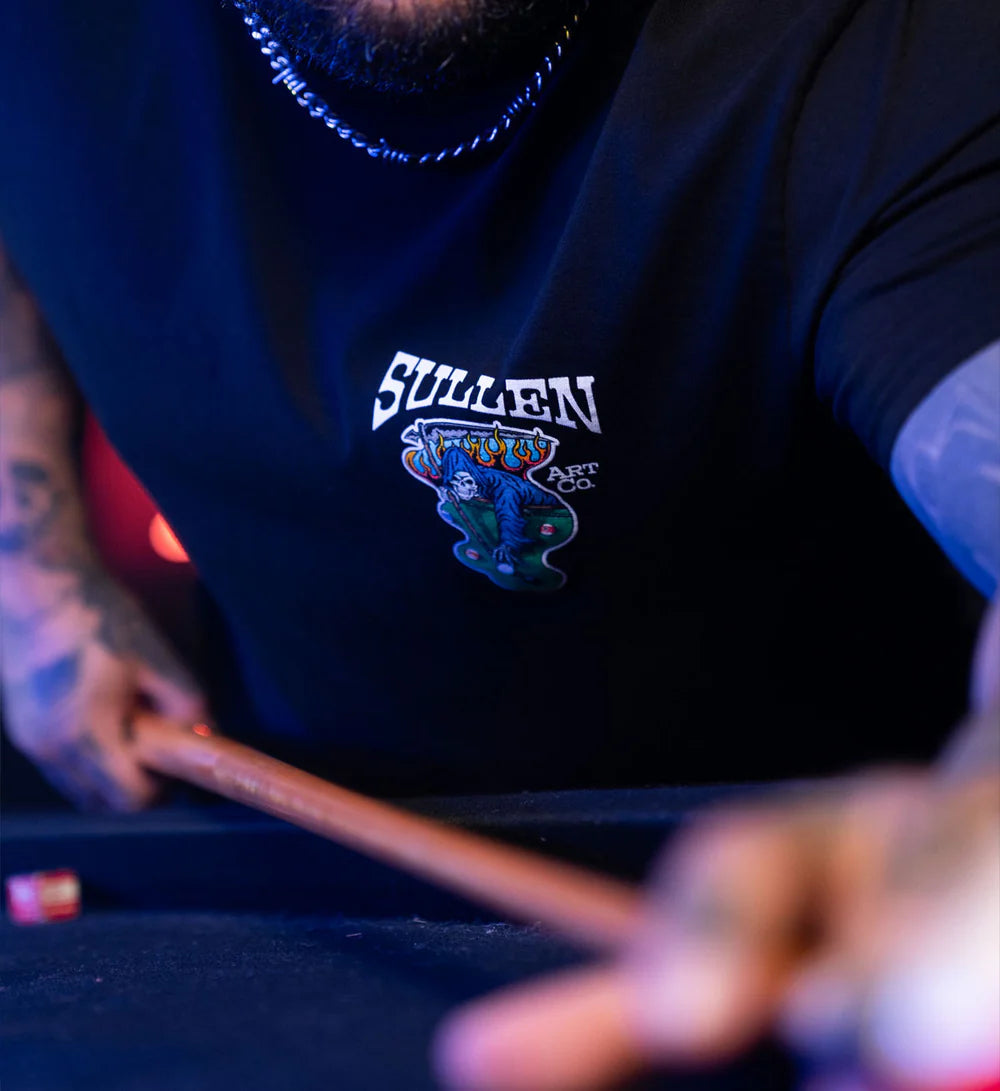 DONT SCRATCH PREMIUM TEE