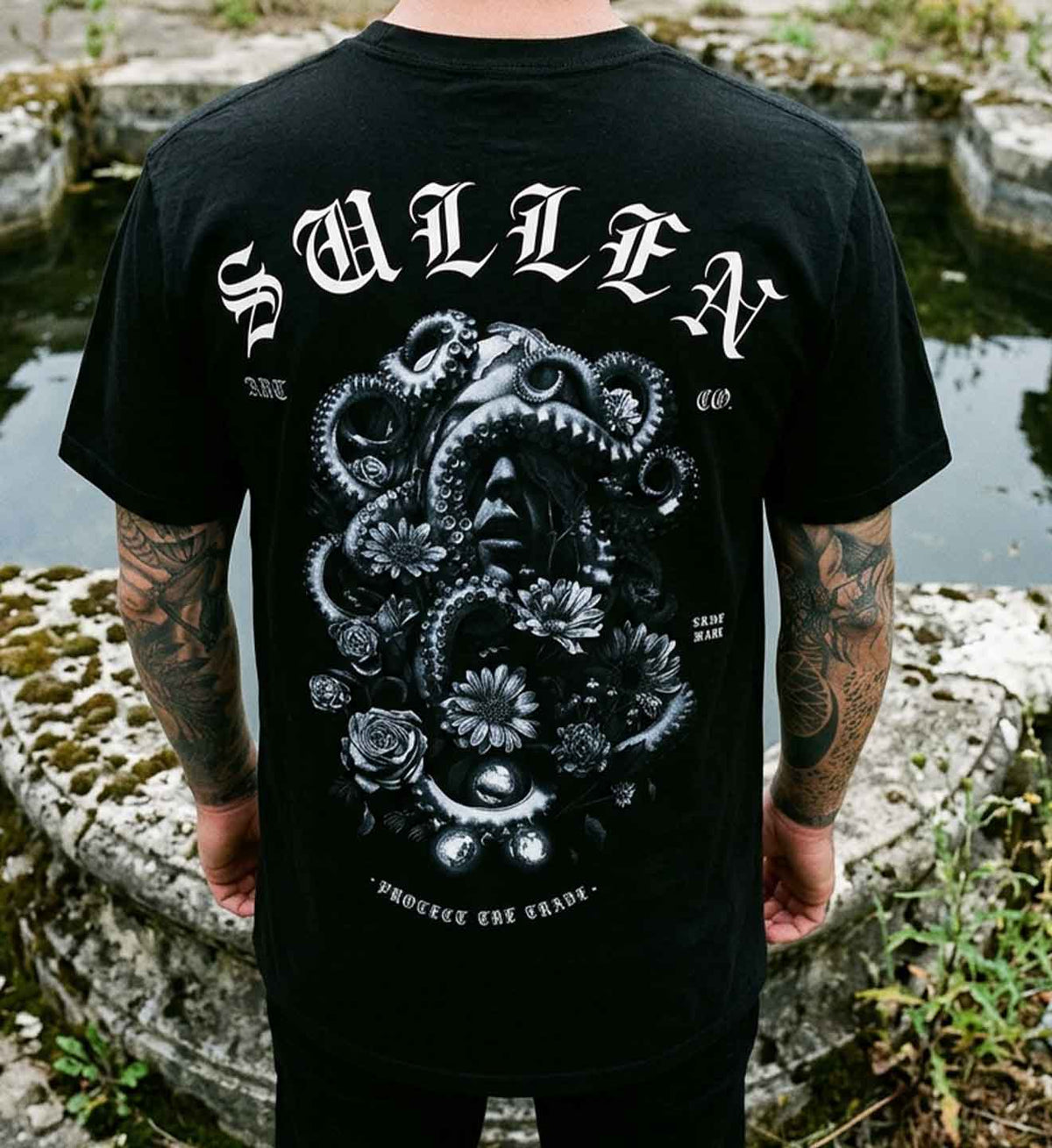 PULL ME UNDER PREMIUM TEE